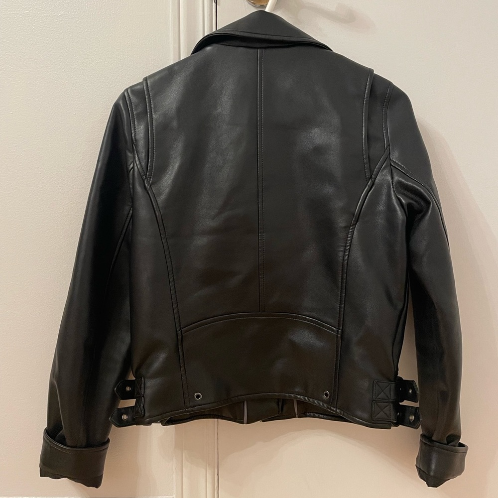 Leather jacket - Picture 3 of 4